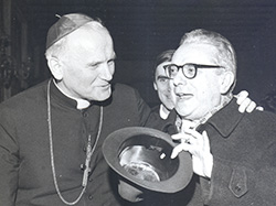 Il cardinale di Cracovia Karol Wojtyla con Giancarlo Brasca