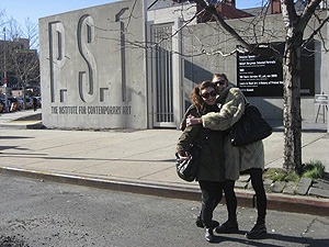 Geraldine Zodo (a sinistra) a New York