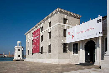 La sede della fondazione Cini a Venezia ha ospitato l'esposizione "Beyond Energy"