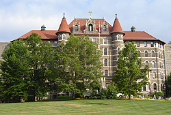 Il Chestnut Hills College