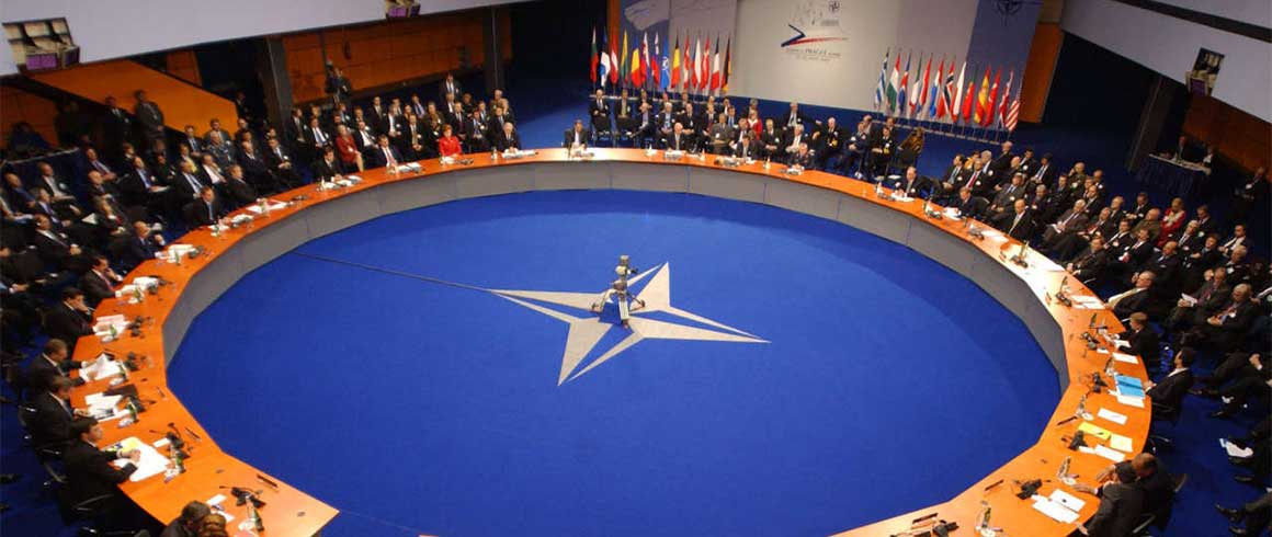Nato, un nuovo ruolo contro il terrorismo