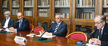 Il tavolo dei rekatori. Da sinistra Fausto Colombo, Antonio Preziosi, Guido Merzoni e Alberto Quadrio Curzio