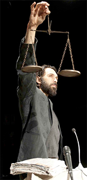 Christian Poggioni mette in scena l'Apologia di Socrate