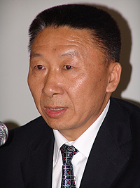 il segretario generale della Caa Guoqing Li