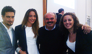 Oscar Farinetti con gli studenti della Cattolica