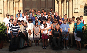 Il gruppo di pellegrini della Cattolica guidati da monsignor Claudio Giuliodori