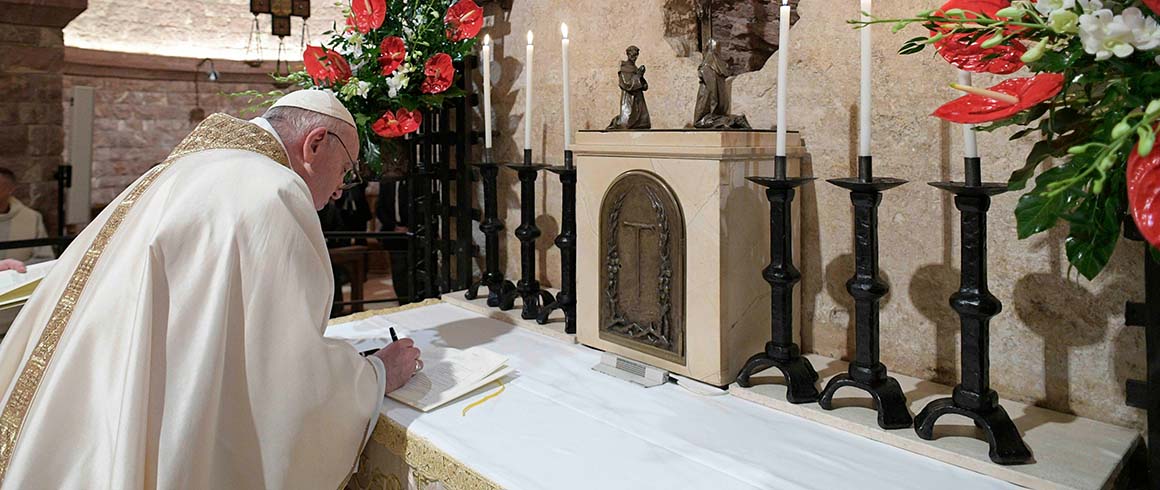 Francesco scrive all’umanità, perché siamo Fratelli tutti