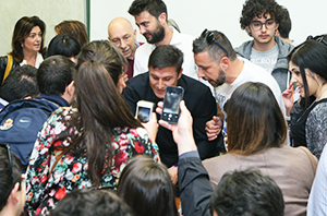 Milano, 15 aprile 2015. Javier Zanetti avvolto dall'affetto degli studenti dell'Universit&agrave; Cattolica