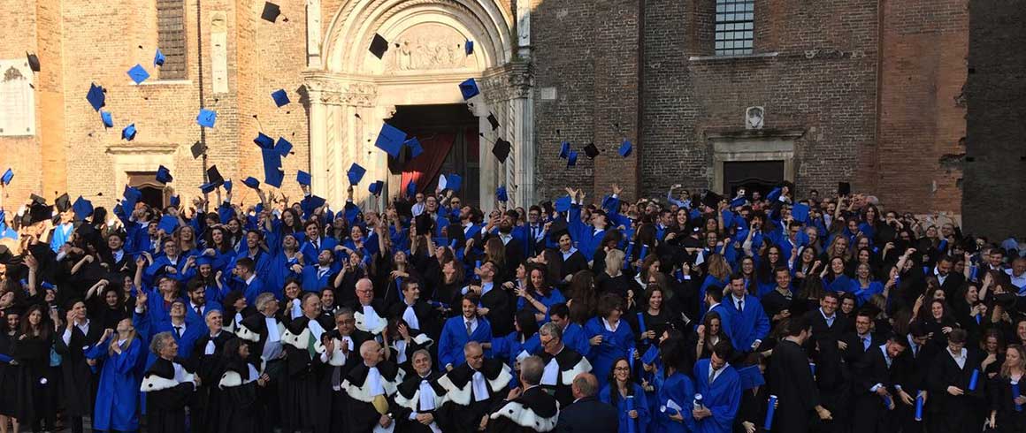 Dopo la laurea, il mondo